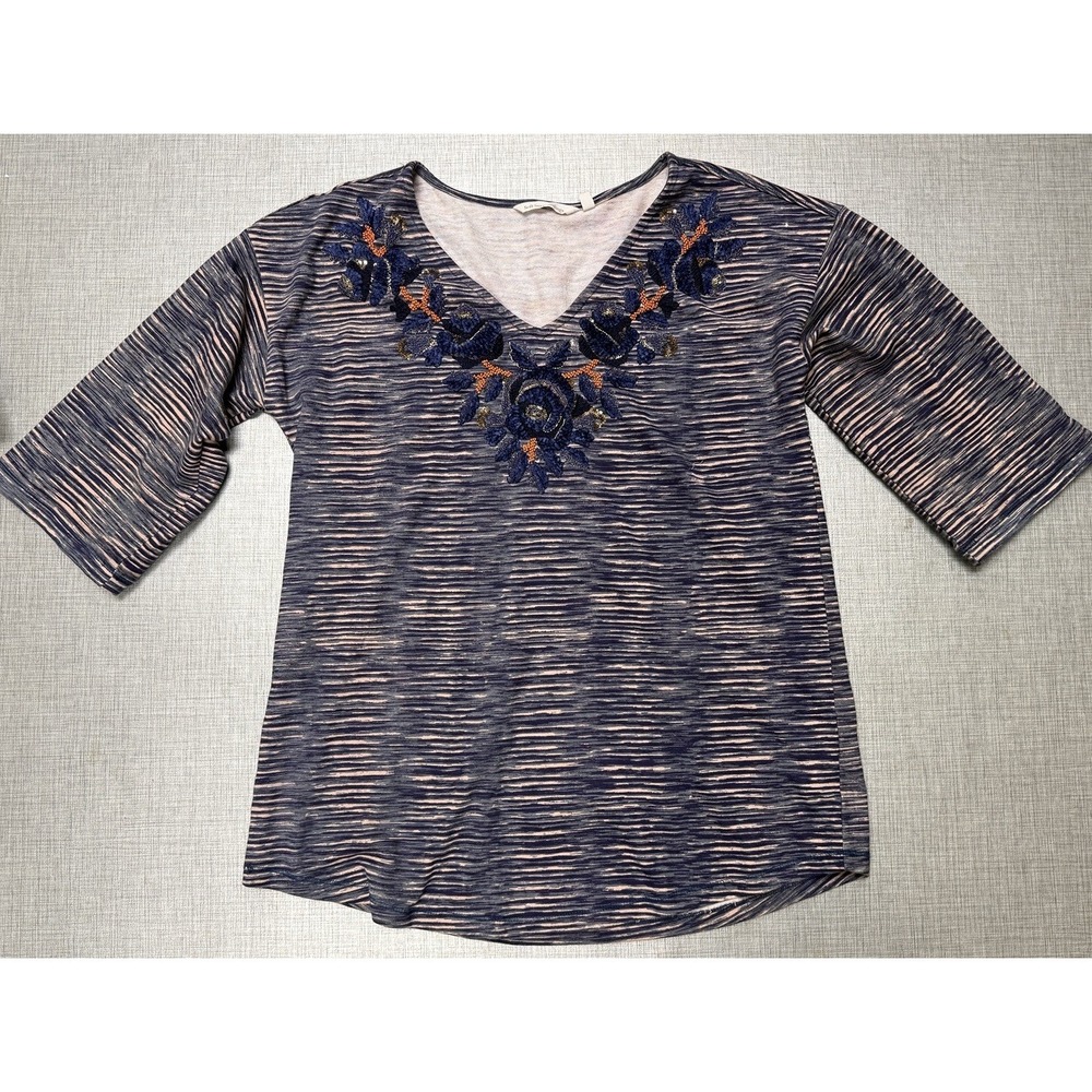 Soft‎ Surroundings Women's Size Medium Embroidered Beaded V-neck Blouse Shirt